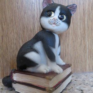 *Vintage* Resin CAT on Books with Spilled Ink Figurine (F44)